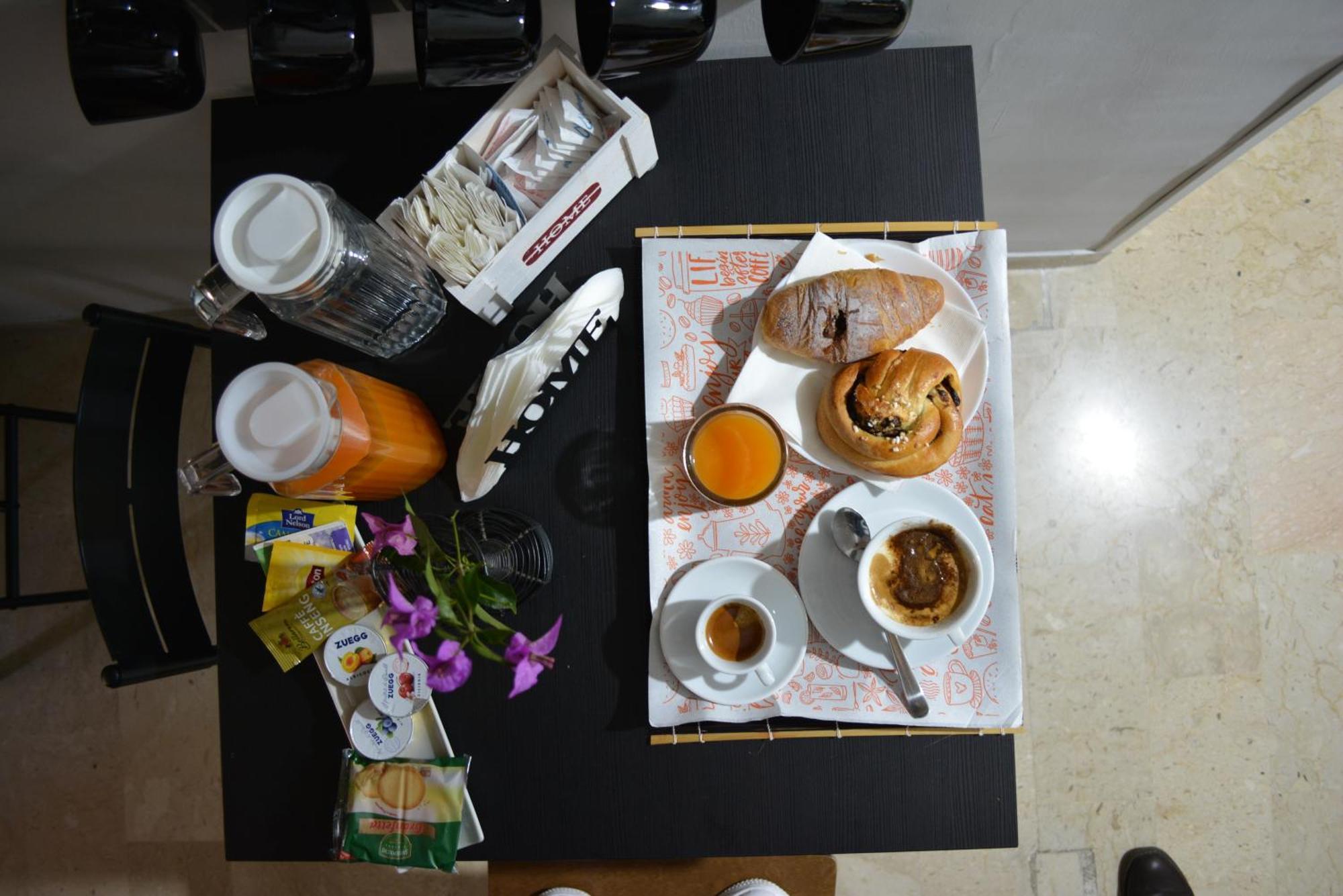 Bed and Breakfast Mario'S House Napoli Esterno foto