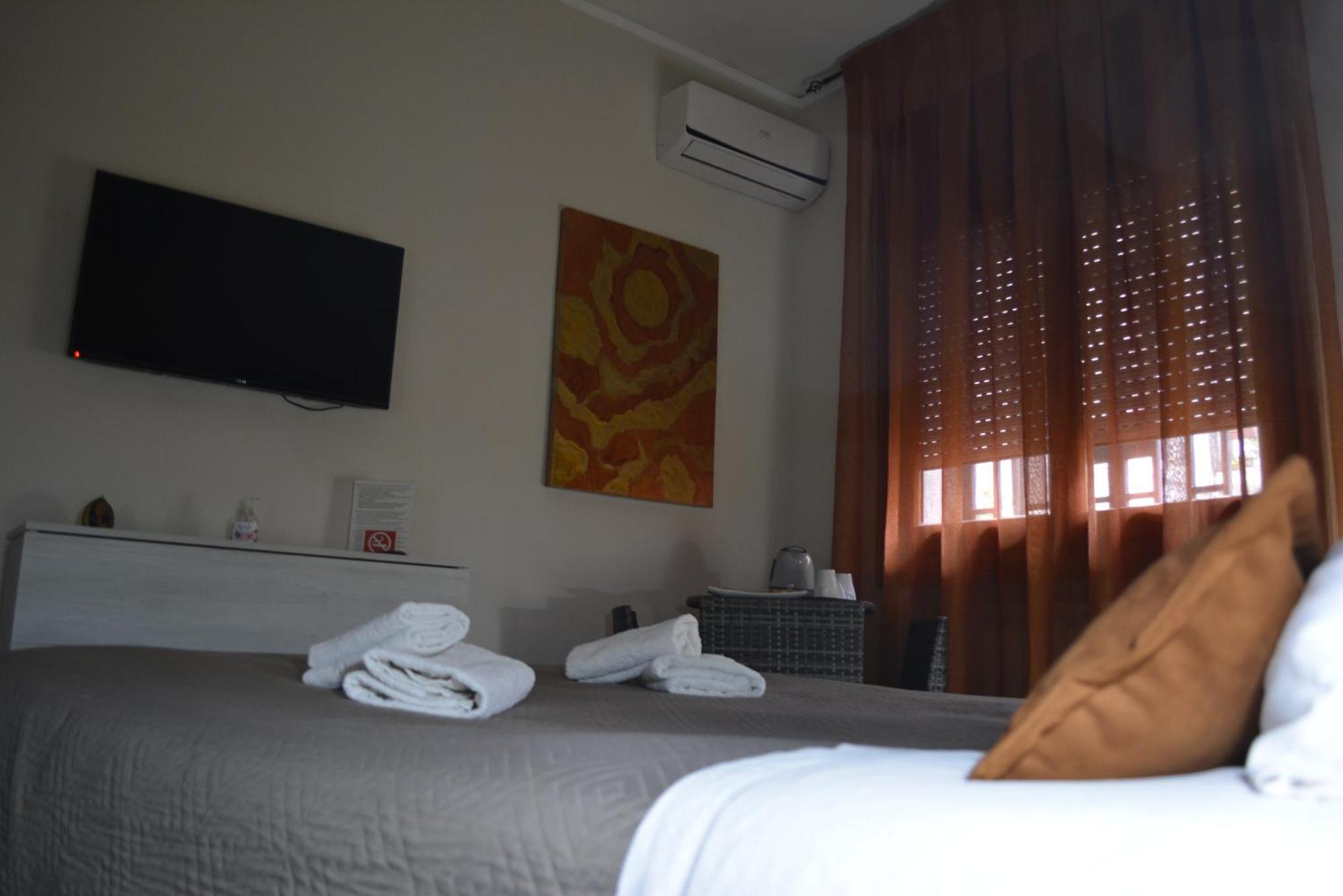 Bed and Breakfast Mario'S House Napoli Esterno foto