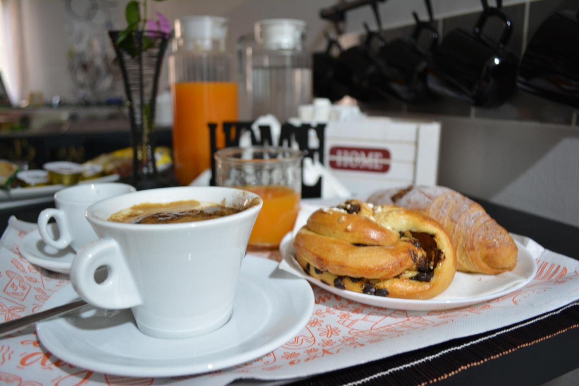 Bed and Breakfast Mario'S House Napoli Esterno foto